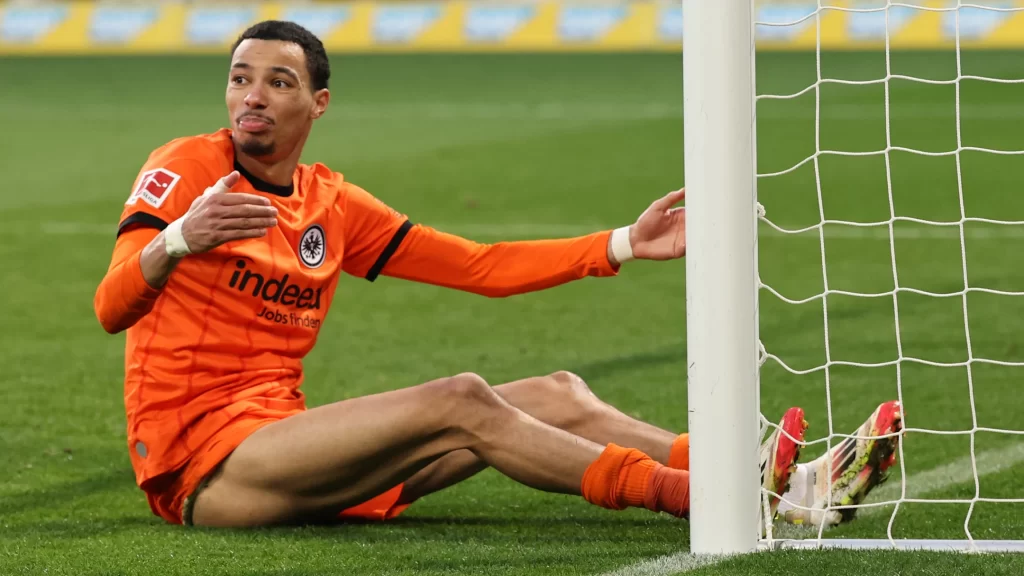 Liverpool prioritise